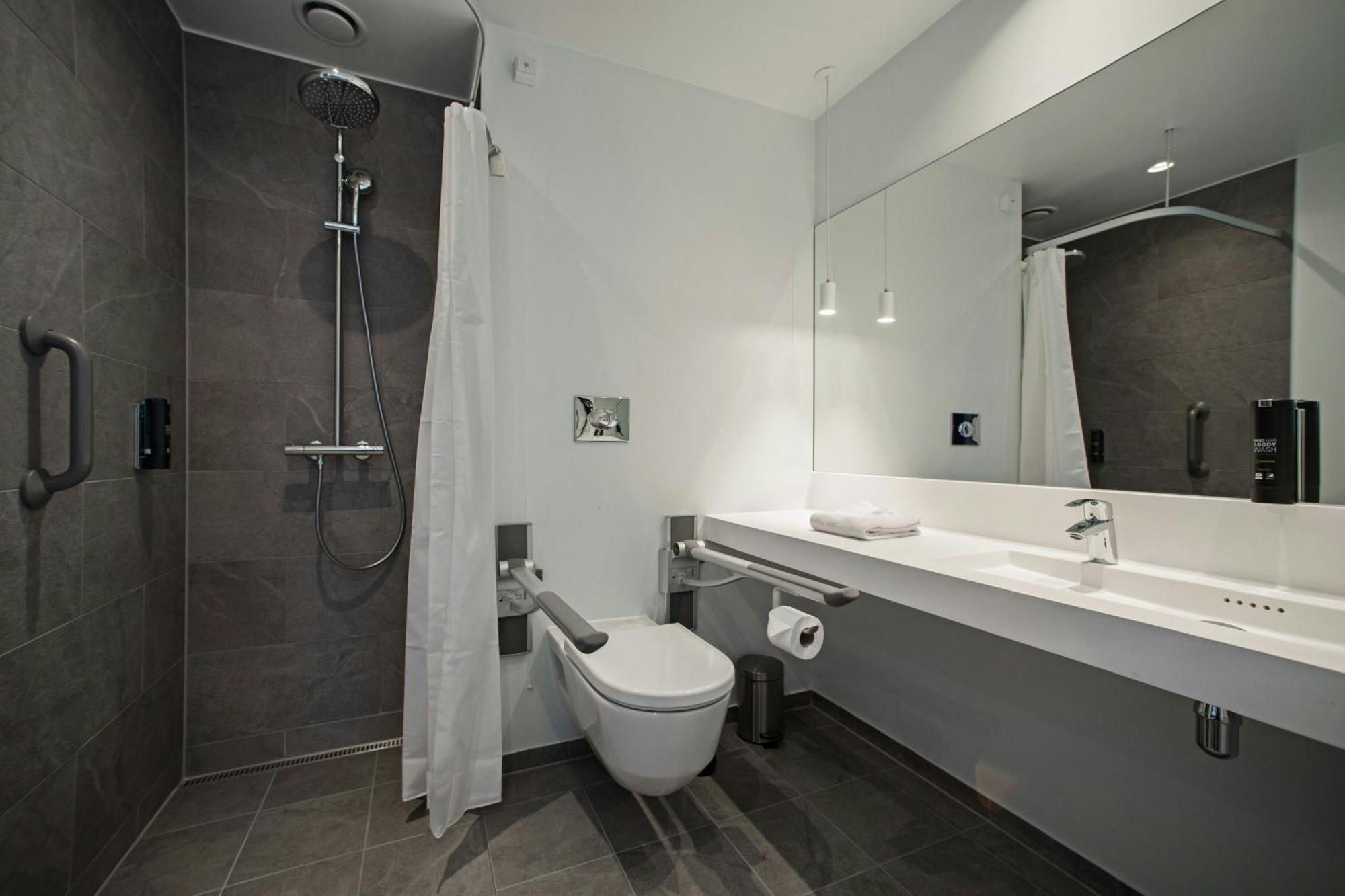 Four Points Flex By Sheraton Χόρσενς Εξωτερικό φωτογραφία